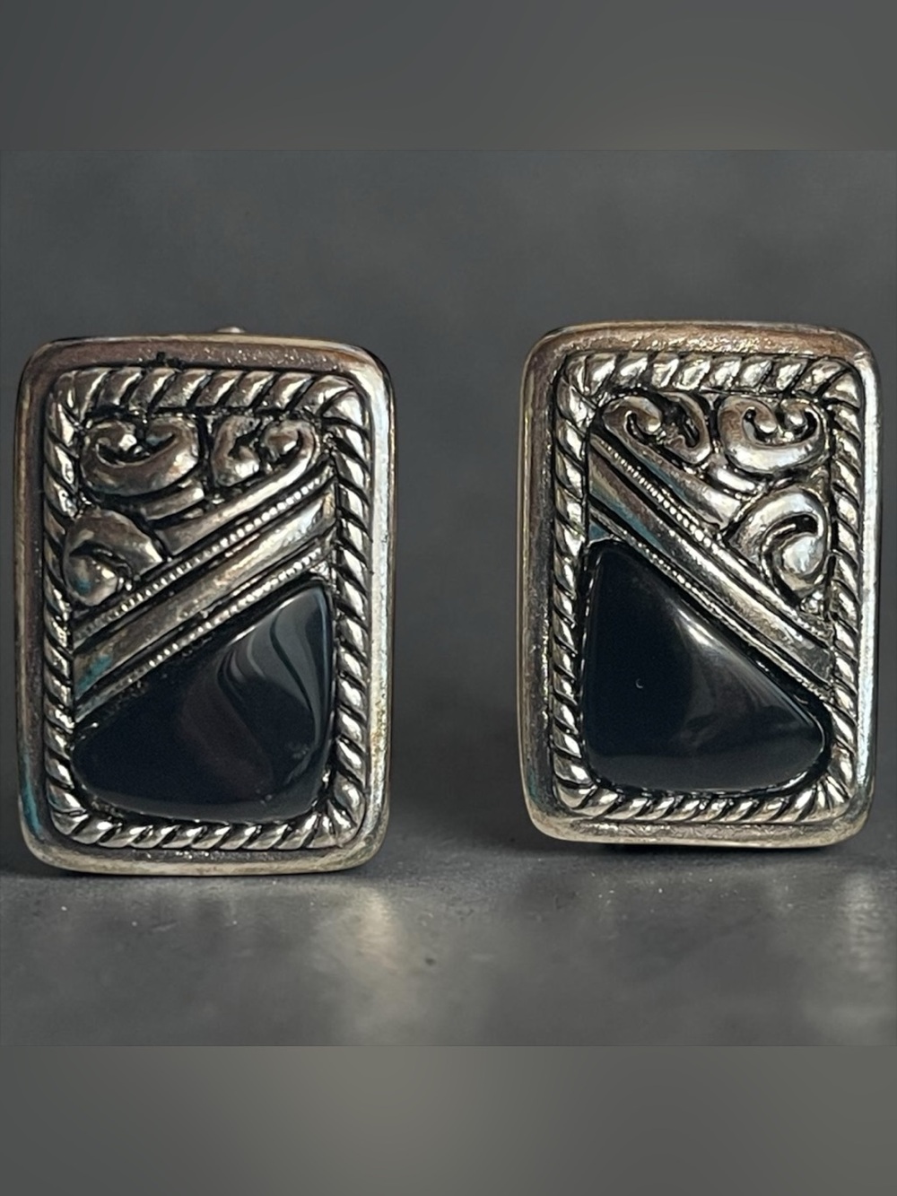 Premier Designs Black Enamel Scroll Convertible Omega Earrings